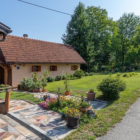 Imanje Jelas Slunj Exterior photo
