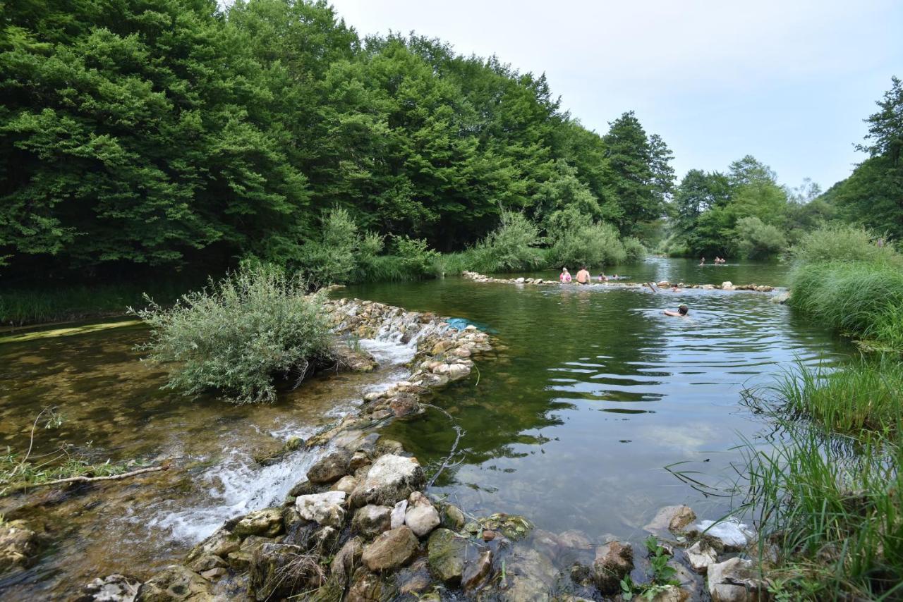 Imanje Jelas Slunj Exterior photo